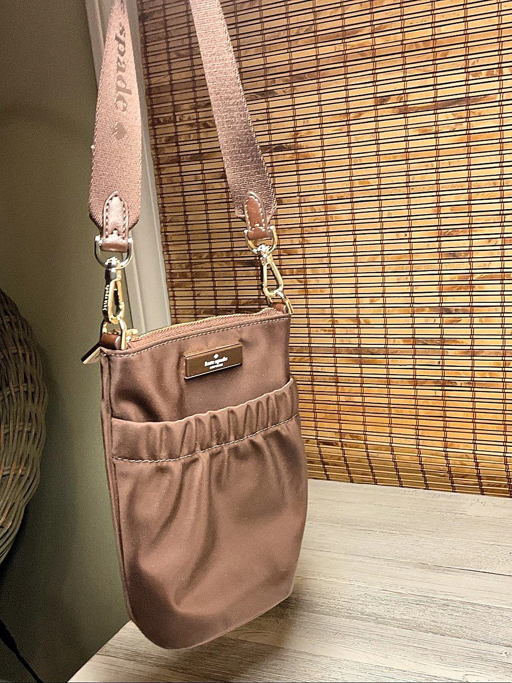 Kate Spade Carter Nylon Phone Crossbody Bag in the "Hot Fudge“ EUC